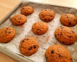 Foto langkah ke 5 dari resep Chewy cookies monster.