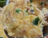 รูปขั้นตอนการทำที่ 2 ของ "ไข่เจียวหมูส้ม" 🐷🥚🍳 Omelet with Sour Pork