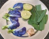 लेमन ग्रास ब्लू पी टी (Lemongrass Blue Pea Tea) रेसिपी चरण 1 फोटो