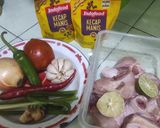 Foto langkah ke 1 dari resep Ayam Kecap Berkuah.