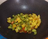 A picture of step 5 of Jhinge Aloo Posto.