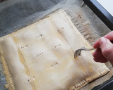 Foto del paso 4 de la receta: Empanada de atún