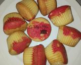 A picture of step 6 of Vanilla cupcakes.