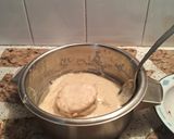 Foto del paso 15 de la receta: Alfajores de chocolate blanco rellenos con dulce de membrillo