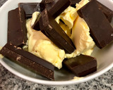 Foto del paso 1 de la receta: Bolas de chocolate y coco para microondas