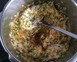 A picture of step 3 of Tuvar Dana Bhaat/Pigeon Peas Rice.