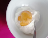 Foto del paso 2 de la receta: Polos de sandía kiwi y yogur (helado)