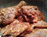 A picture of step 1 of Vietnamese coconut honey mixed caramel chicken.