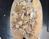 Foto langkah ke 1 dari resep Tumis Jantung Pisang.