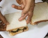 A picture of step 8 of Spinach & Banana Sandwich.