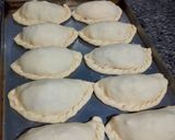 Foto del paso 8 de la receta: "Masa Artesanal Para Empanadas"