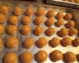 Foto langkah ke 7 dari resep Kue nastar bulat.
