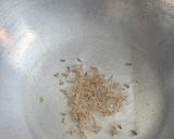 A picture of step 4 of White peas curry.