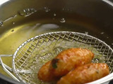 Bolitas de arroz con papas rellenas de queso