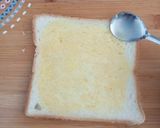 Foto langkah ke 3 dari resep Floss roll abon roti tawar.
