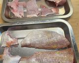 A picture of step 1 of Sea Bream Rice 鯛めし.