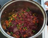 Tavaszias csirkemáj pörkölt bulgurral recept fázis 2 fotója