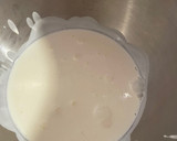 A picture of step 4 of Chocolate whipped cream cake.