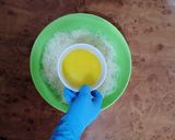 A picture of step 1 of Othmaliyeh or Kunafa with Cream.