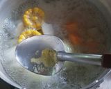 รูปขั้นตอนการทำที่ 2 ของ ข้าวต้มไก่สับใส่เห็ดชิเมจิ