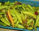 Foto langkah ke 3 dari resep Buncis tumis bawang.