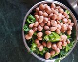 A picture of step 2 of Peanut and coriander chutney.