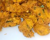 A picture of step 6 of Crispy potato Lacha pakora.