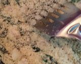 A picture of step 1 of Upma (bengali style).