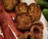 A picture of step 2 of Fried Green Tomato BLT Sandwiches & Sliders.