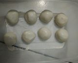 Foto langkah ke 2 dari resep Chapssal Doughnuts / Donat Korea (topping Cinamon sugar).