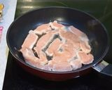Фото кроку 5 до Нежнейшая сочная куриная грудка.