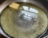 A picture of step 4 of Mutter paneer makhanwala.