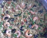 Foto del paso 7 de la receta Arroz de calamar con copos de wakame