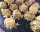 A picture of step 2 of Japanese Takoyaki!.