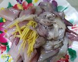 Hình bước làm 1 của món Mực xào