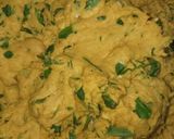 A picture of step 1 of Methi thepla.
