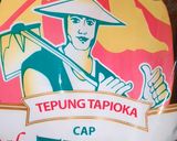 Foto langkah ke 2 dari resep Cenil Singkong Bunga Telang (Buah dan Sayur).