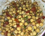 A picture of step 3 of Spice cholye.