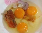 รูปขั้นตอนการทำที่ 1 ของ ไข่เจียวปลากระป๋องราดหน้าข้าว