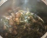 Foto del paso 2 de la receta: Arroz con verduras silvestres y caracoles. Receta de posguerra
