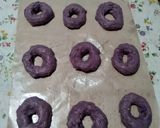 Foto langkah ke 3 dari resep Donattelo ungu donat singkong.