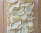 صورة لخطوة 1 من وصفة غراتان البطاطا والباذنجان 🥔🍆