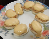 Foto del paso 7 de la receta: Huevos rellenos de marisco