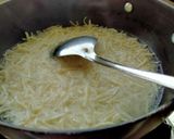 A picture of step 3 of Chinese Noodles Mat Samosa.