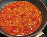 Foto del paso 2 de la receta: Bacalao a la Vizcaína con gratèn de bechamel y Almendras