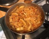 Une image de l'étape 13 de Navets violets aux tomates,ail et oignon.