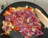 Foto langkah ke 4 dari resep Tumis Sapi Brokoli Saos Tiram.