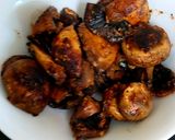 A picture of step 2 of My Garlic Mushroom Salad 😃.