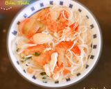 Hình bước làm 2 của món Bún Thái phiên bản em bé