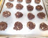 Foto del paso 6 de la receta: Galletitas de chocolate y nuez Sin azúcar, sin endulcorante y sin manteca